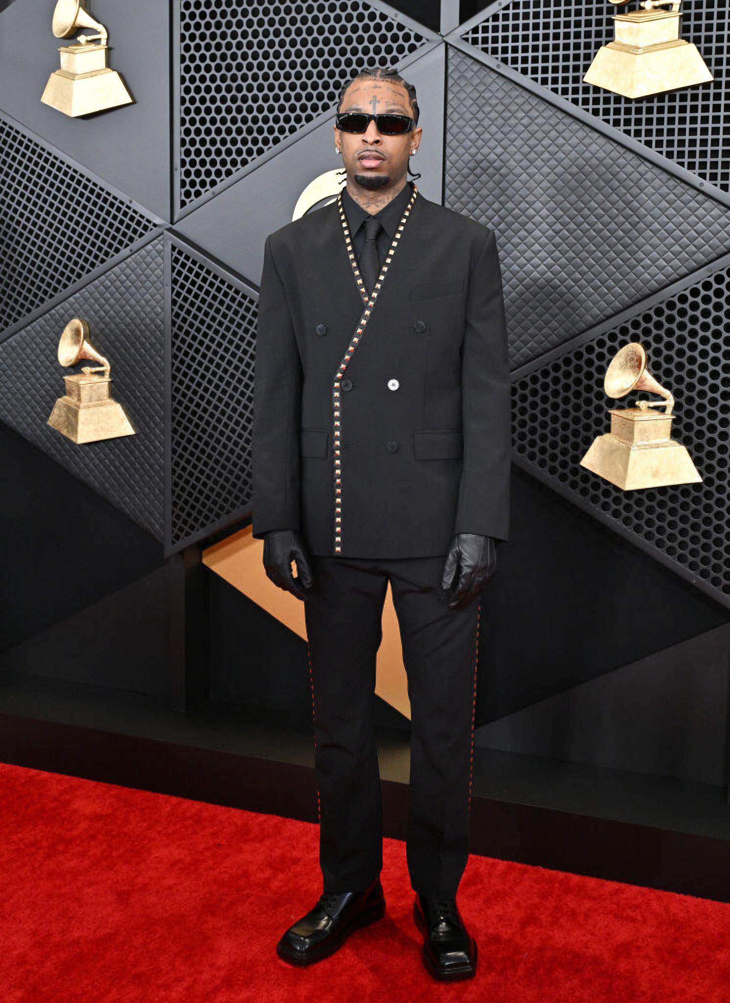 21 Savage in a suit Grammy Awards male fashion moments