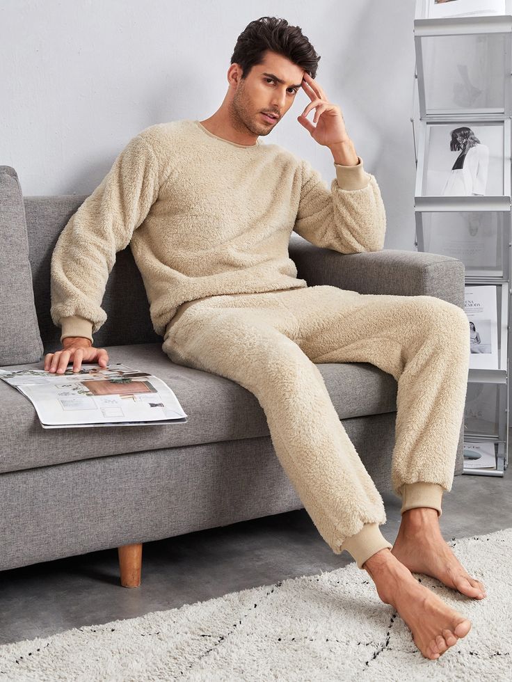 Men’s Trendy Apparel: Luxurious Loungewear