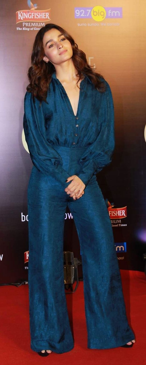 Alia Bhatt outfits fun jumpsuit