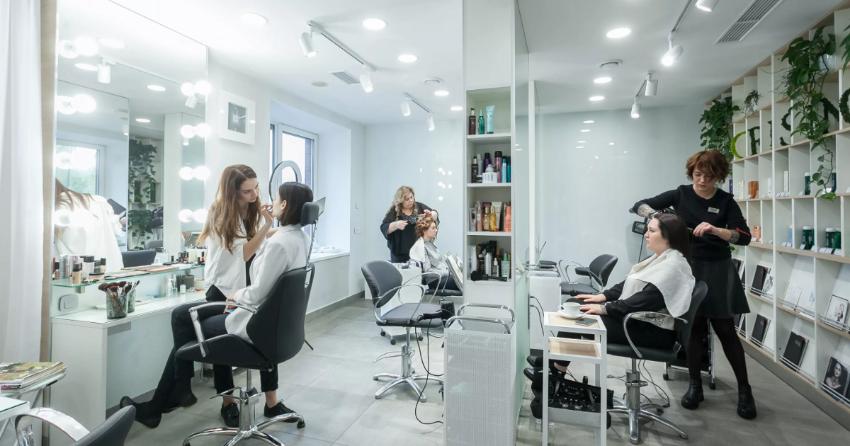 mold removal in beauty salon 