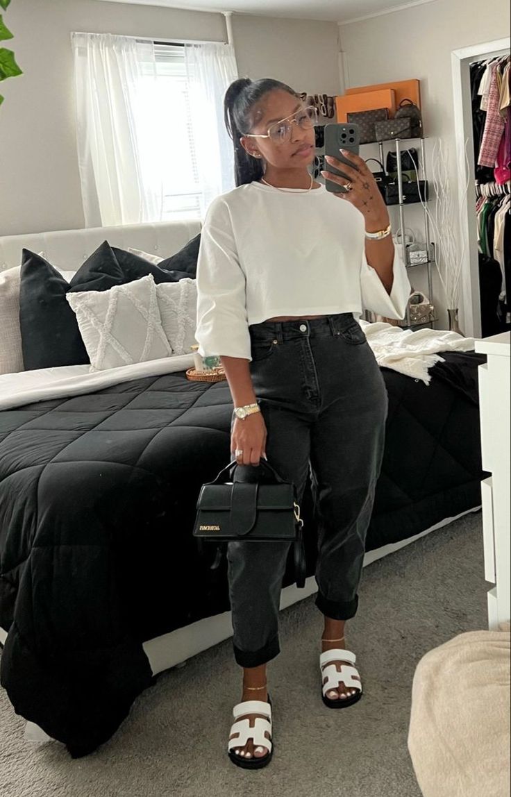 Choosing The Right Outfit 3. Confidence is Key