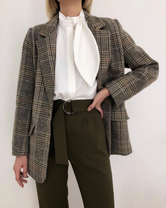 Plaid Fashion: Festive Plaid Trends 000