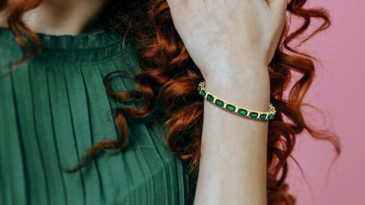 A Gorgeous Bracelet Jewelry Gifts