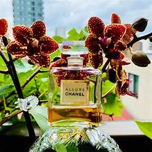 fragrance psychology Chanel