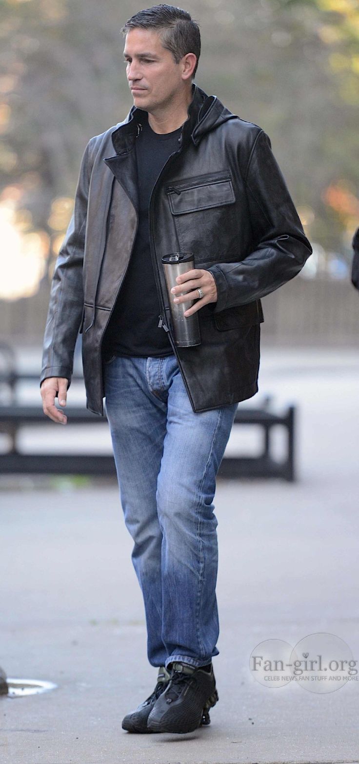 Jim Caviezel hot red carpet