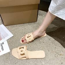 Casual sandals 3