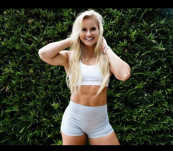 Dani Speegle in Dresses sporty hot