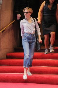 Scarlett Johansson sexy denim