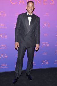 Red Carpet Moments: Sharp and Stylish Hollywood Fashion Icon 3