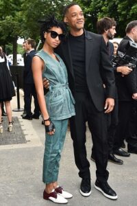 Red Carpet Moments: Sharp and Stylish Hollywood Fashion Icon 2