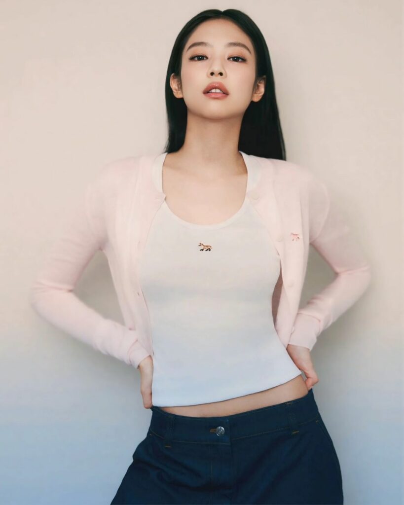 Jennie Kim in Maison Kitsune baby fox in pink