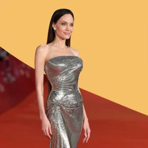 Angelina Jolie in the off shoulder Gown at the red carpet