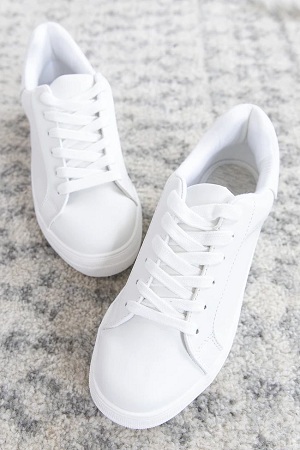 sneaker trends white 1
