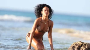 Rihanna the Beach Goddess