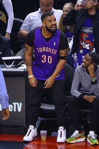 Drake fashion streetwear