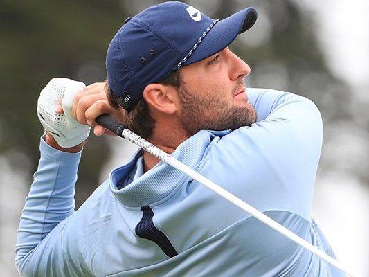 Scottie Scheffler apparel swing