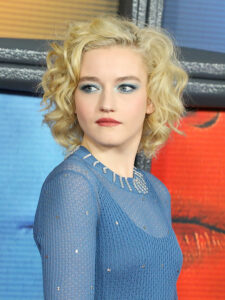 Julia Garner sexy hot hairstyle