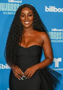 Amara La Negra looks beautiful