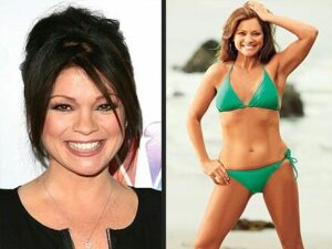 Valerie-shows-her-fitness