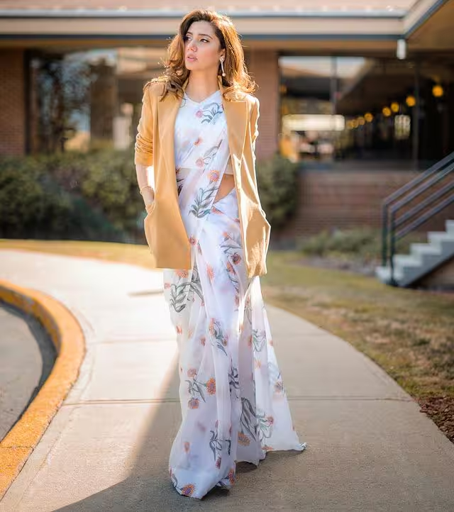 indo-western outfits blazer