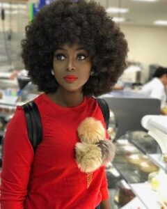 Amara La Negra afro hot hairstyle
