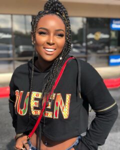 Amara La Negra hot in braids