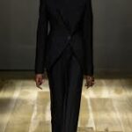 Power Shoulders: Vintage Fashion 2