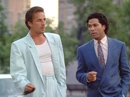 Power Shoulders: Vintage Fashion 5