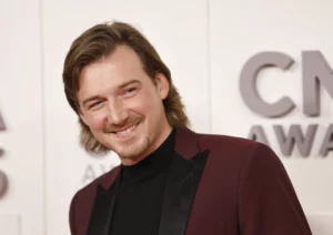 Morgan Wallen Haircut messy and hot 