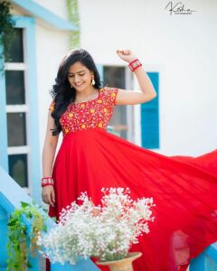 vaishnavi-with-her-red-dress.