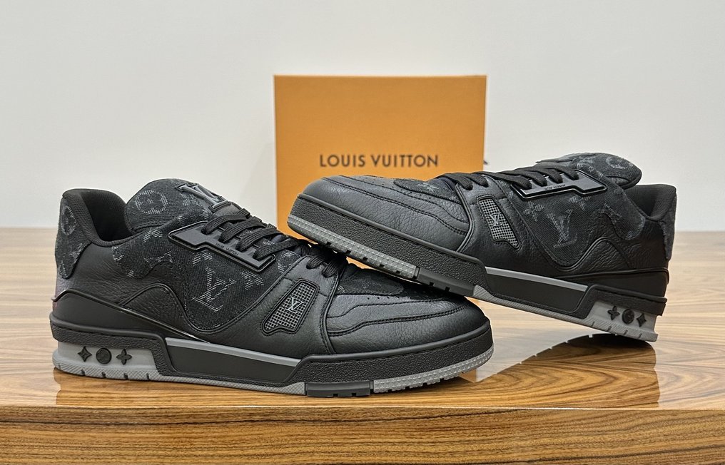 Louis Vuitton Trainer Sneakers 1