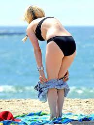 francesca-eastwood-black-bikini