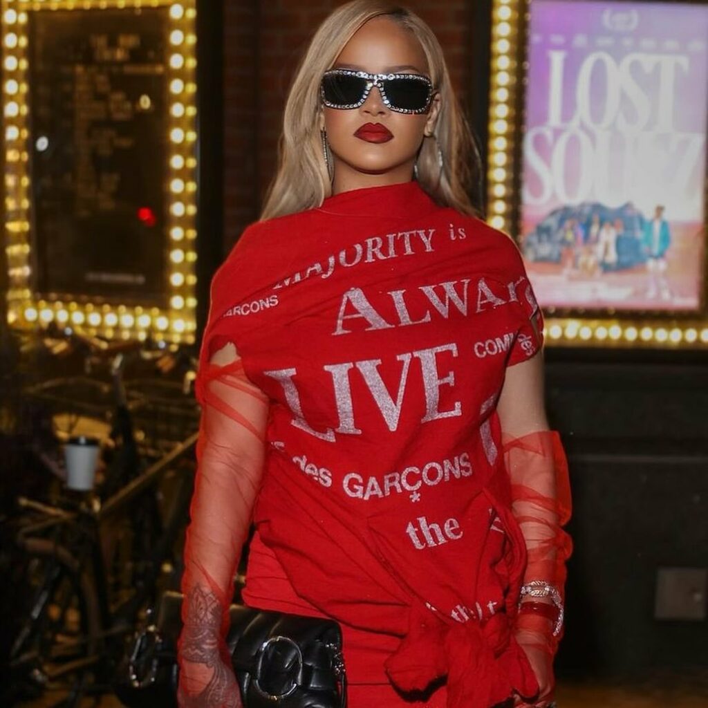 Rhianna thigh-high slit skirt