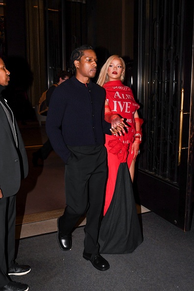 Rhianna thigh-high slit skirt 2
