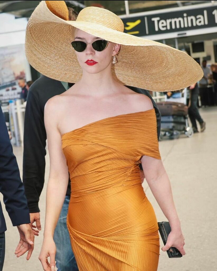 Anya Taylor-Joy Bomba Hat 