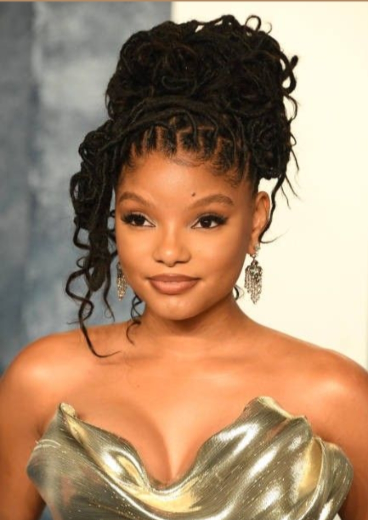 Halley Bailey hairstyles messy bun