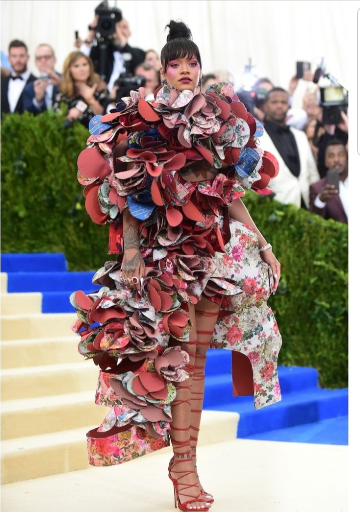 Rihanna fashion Met Gala 2017