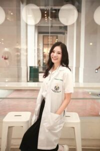 Medical Fashion for Healthcare Professionals 002