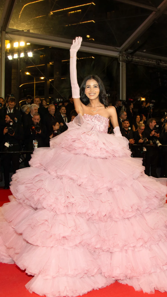 best-dressed Bollywood Celebrities Nancy Tyagi – DIY Showstopper