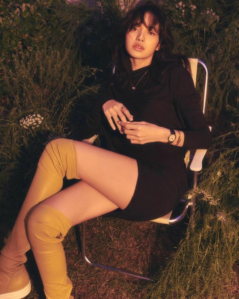 Blackpink's Lisa in Tankair Siam Twist mini dress