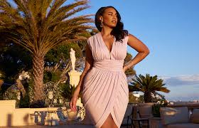 Gabrielle open cream dress