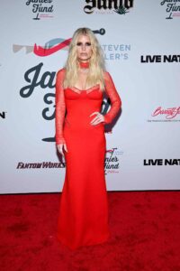 Jessica Simpson hot red carpet dress