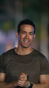 Ryan Reynolds hot hairstyle