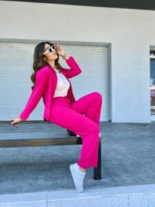 Seasonal Summer Sensations: Embrace the Style 008