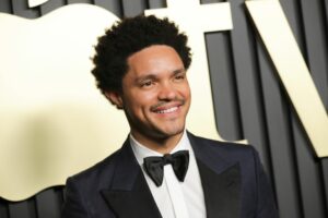 Trevor Noah rolled hairstyle