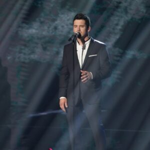 Noah Thompson black suit