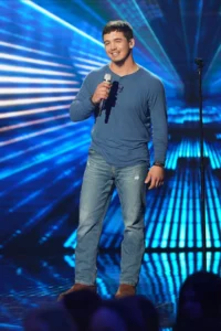 Noah Thompson joggy jean wear