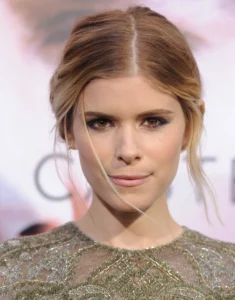 Kate Mara fluffy hairstyle