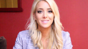 Jenna Marbles embracing her fluffy hairstyle
