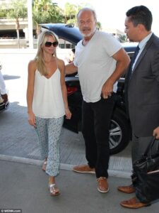 Kelsey Grammer with his wife
